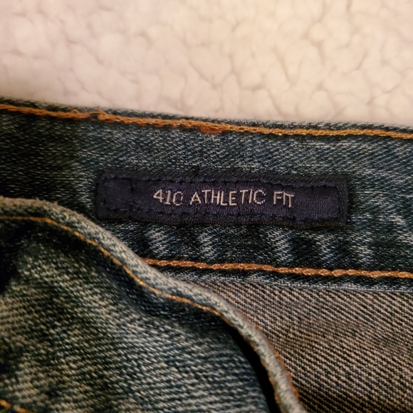 Lucky Brand men's 410 Athletic fit jeans size 42x34 - Picture 3 of 7